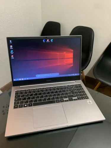 Notebook Samsung e-book - i5 - 10º - SSD 256GB - Ram 8 GB DDR4 - 15P