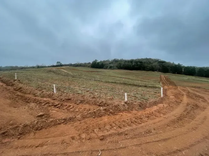 Próximo ao Pesqueiro Recanto dos Tambaás