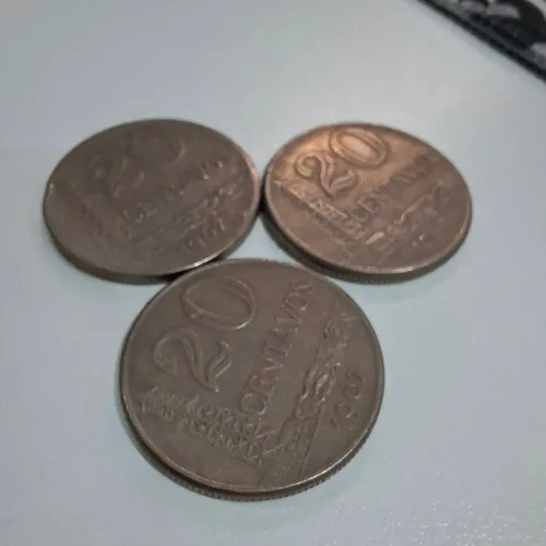 3 moedas antigas de 20 centavos de cruzeiro (1967)