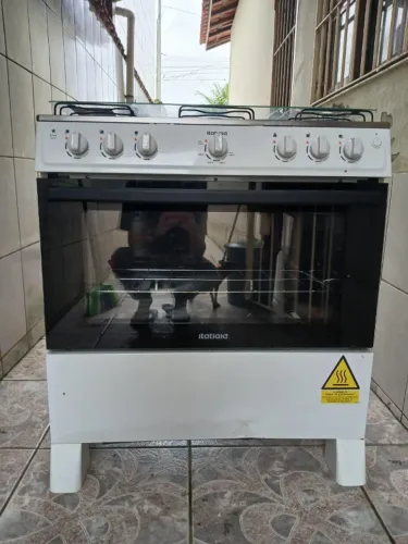 Fogão Itatiaia 6 Bocas com Forno - Apenas 6 Meses de Uso