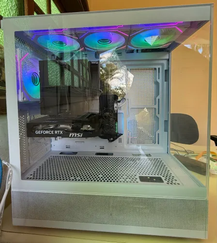 Computador Gamer Seminovo ? Ryzen 7 5700X + RTX 5050 8 GB + 32 GB RAM