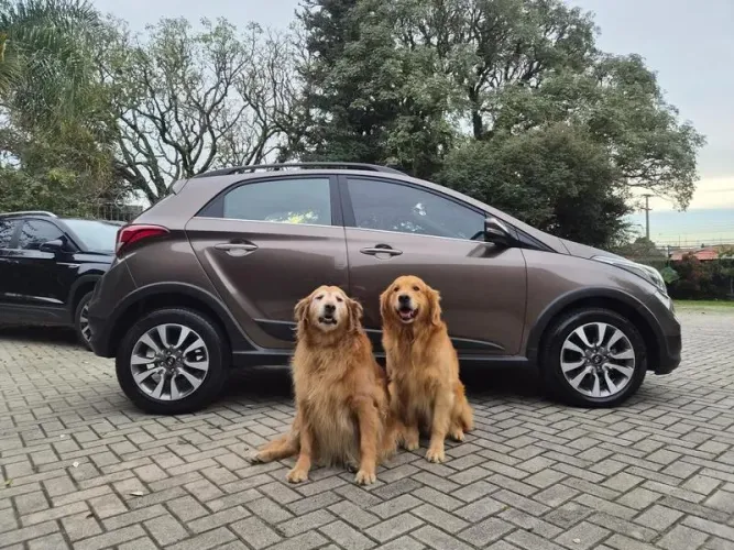 Hyundai HB20X Premium 1.6 Flex 16V Aut. 2016