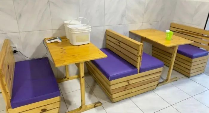 Conjuntos de poltronas para açaiteria completo 