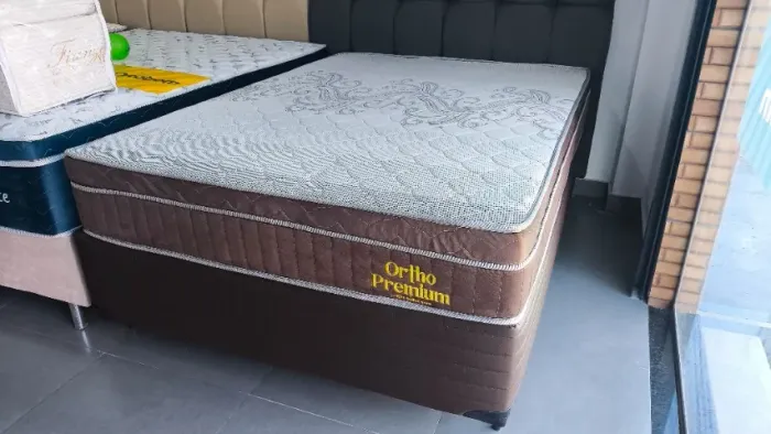 DISPONÍVEL À PRONTA-ENTREGA