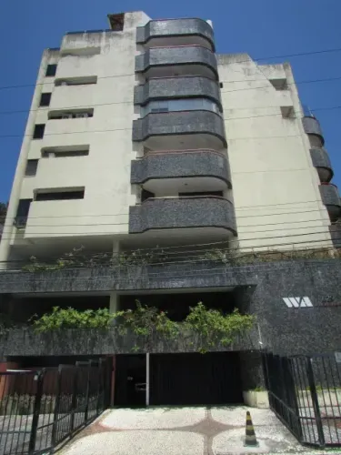 APARTAMENTO RIO VERMELHO
