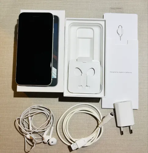 IPHONE SE EM ÓTIMO ESTADO - Bateria 100% Trocada em 2026