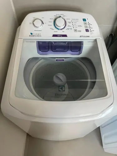 Máquina de Lavar Electrolux 8,5kg LAC09 - Excelente Estado