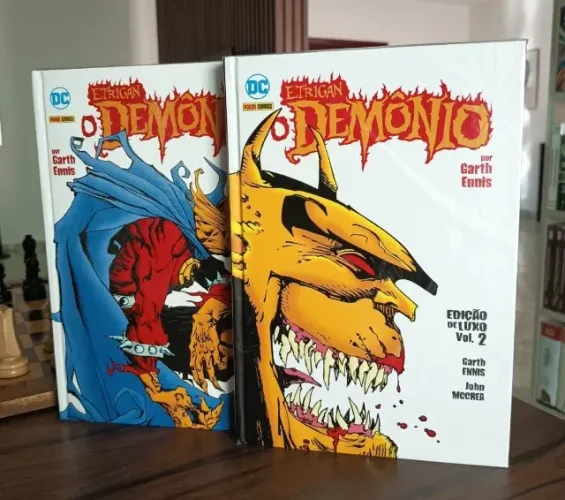 ETRIGAN, O DEMÔNIO POR GARTH ENNIS - EDIÇÃO DE LUXO - COLEÇÃO COMPLETA EM 02 VOLUMES.