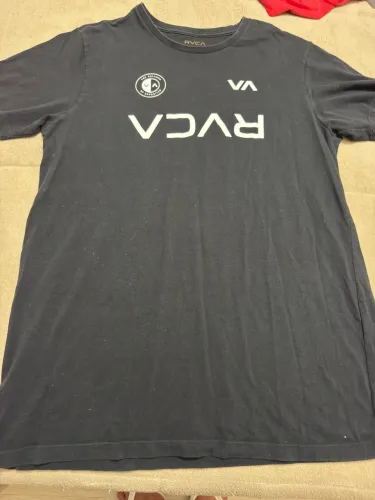 Camiseta RVCA