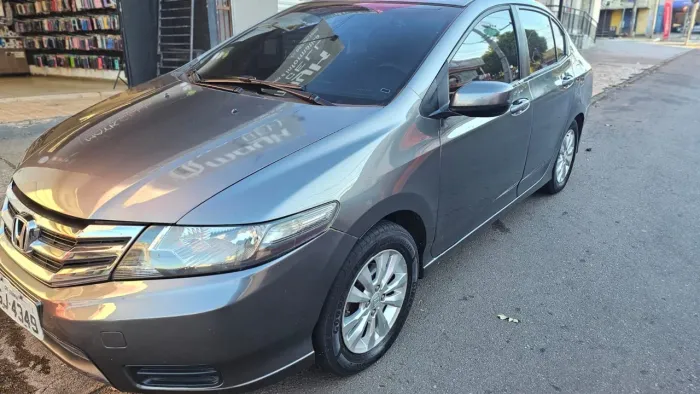 Honda City Sedan LX 1.5 Flex 16V 4P Aut. 2013