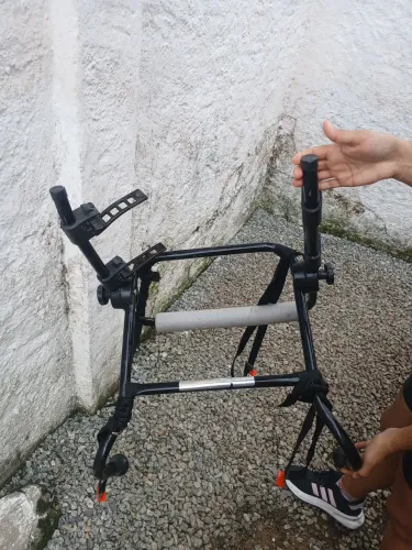 Suporte de carregar bicicleta 100reais 