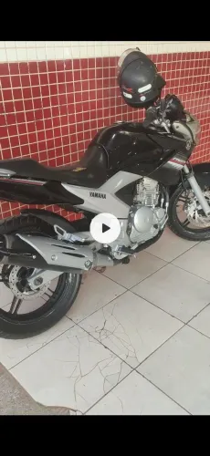 Vendo está linda moto