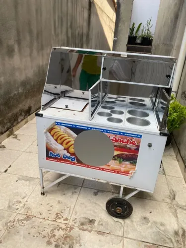 Vendo esse carrinho de cachorro quente