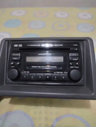 Rádio toca CD/Am/FM CLARION PAJERO Full 2003 à 2008 Original