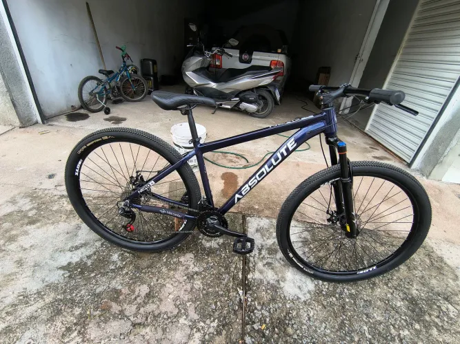 Vendo bicicleta Absolute nero5