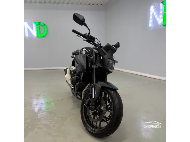 Honda Cb 500 hornet 2026