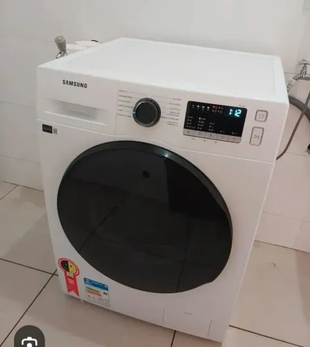 VENDE-SE MÁQUINA DE LAVAR, LAVA E SECA SAMSUNG 11KG