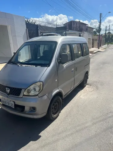 Hafei Towner Passageiro 1.0 8V 48cv 7L 5P 2011