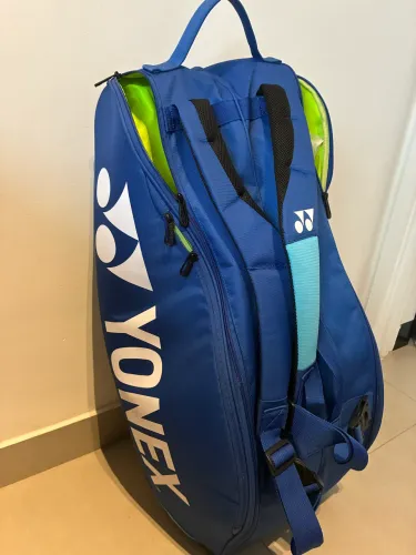 Raqueteira Yonex 6R