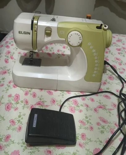 Vendo uma máquina Elgin