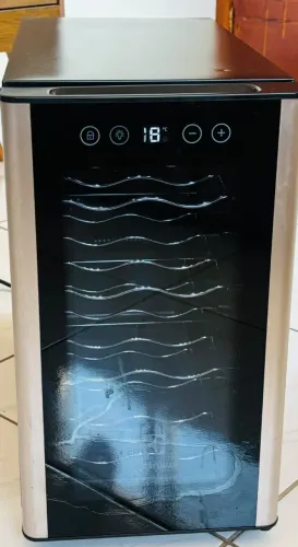 Adega Climatizada 12 Garrafas - Perfeito Funcionamento