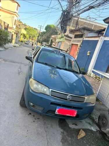 Fiat Palio Weekend HLX 1.8 MPI Flex 4P 2006
