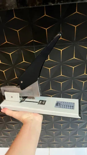 Grampeador P/ Gráfica 240 folhas 