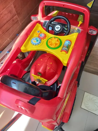 Brinquedo Carrinho de Bombeiro  Passeio