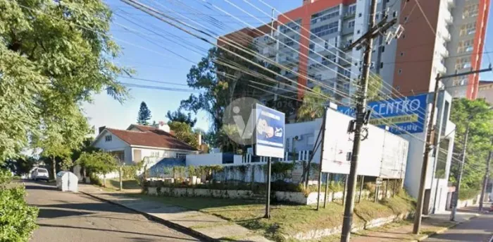 Terreno de Esquina na Av. Presidente Vargas