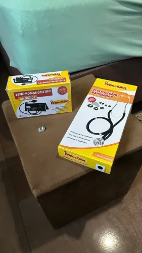 Estetoscópio + Esfigmomanômetro