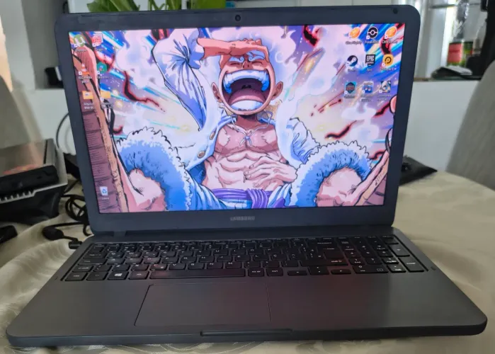 Notebook Samsung NP350XAA (5 anos de uso)