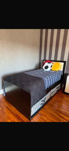 Cama de solteiro