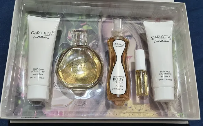 Kit CARLOTTA Les Collections Feminino
