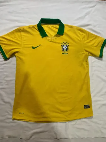 Camisa Brasil 12/13 edição limitada