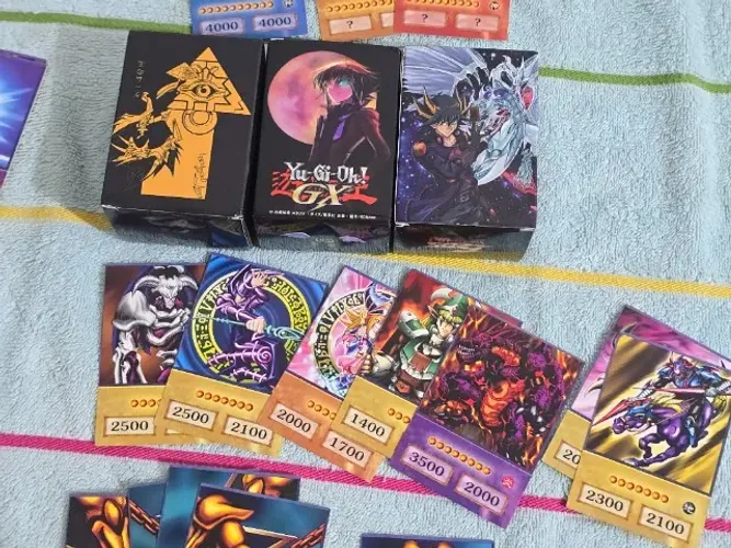 300x Cartas Yu-Gi-Oh Estilo Anime (Classic-GX-5D's) (Não se repetem) - Alta Qualidade