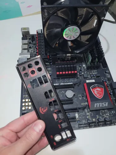 Kit Gamer AM3+ MSI 970 Gaming + FX-8300 + 16GB RAM + Air Cooler