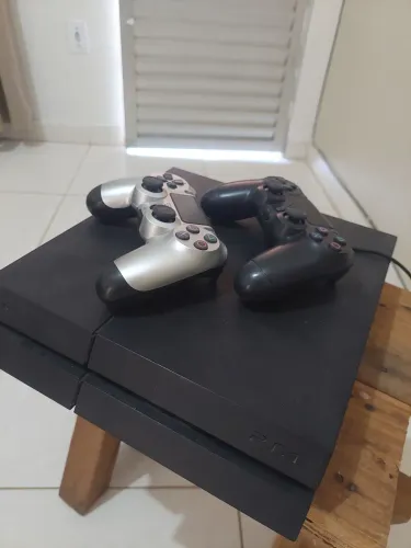 ps4, vendo outro troco por iPhone!