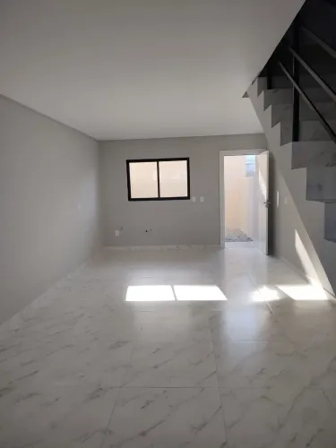 SOBRADO EM ITAPEMA, COM 02 SUITES, ACEITA FINANCIAMENTO!!! Morretes