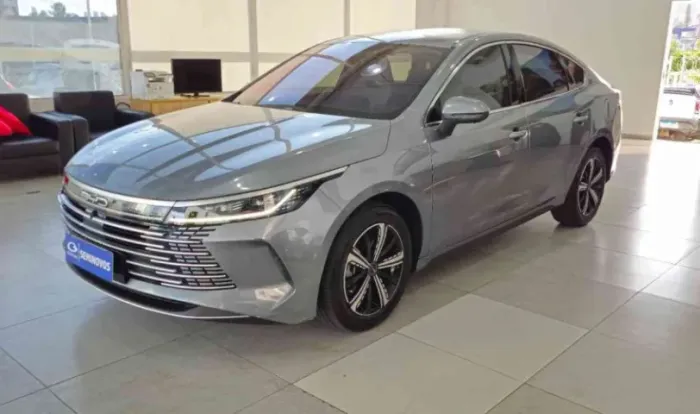 BYD King GS 1.5 16V Híbrido Aut. 2025