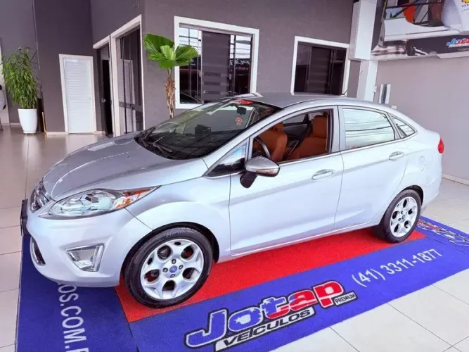 Ford Fiesta 1.6 16V Flex Mec. 5P 2012