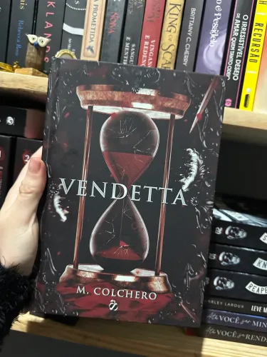 Livro vendetta da Fruto proibido, dark romance 