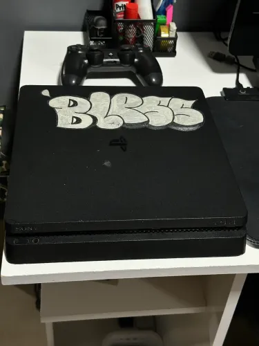 Ps4 slim