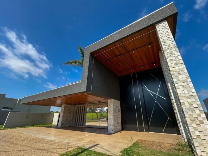 Sobrado de Alto Padrão com 5 dormitórios, 515m2 à Venda no Villaggio do Engenho, Cambé-PR