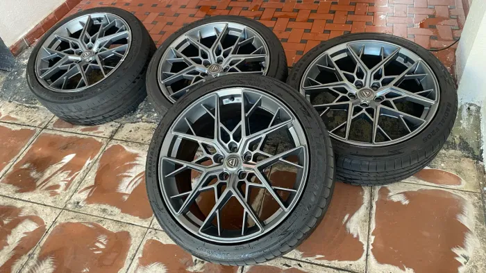 Jg Roda Vittoria Hannover Hre Ff10 / Aro 20 Tala 8,5 / 5x112