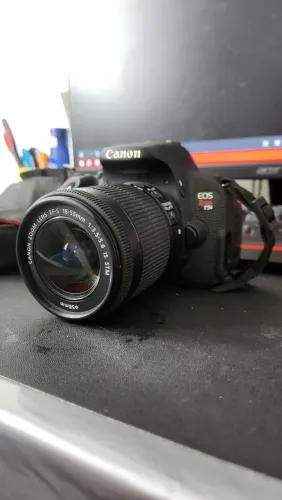 KIT Canon EOS Rebel Kit T5 + lente 18-55mm