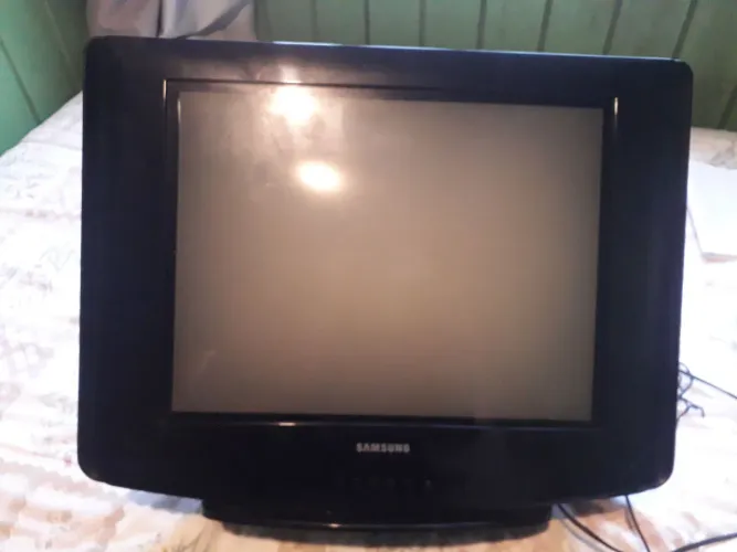 Vendo TV de caixa samsung