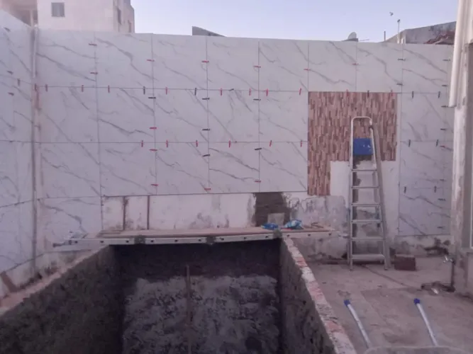 Pedreiro disponível 