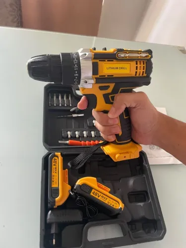 PARAFUSADEIRA E FURADEIRA 48V MAX