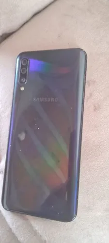 Vendo celular 128 gigas perfeito estado