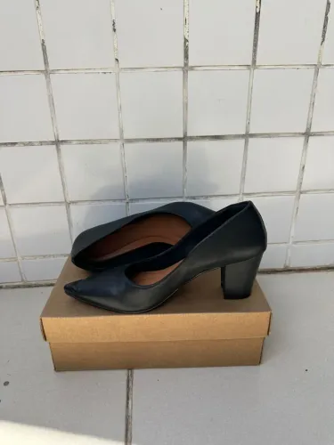 Sapato ? nr 37